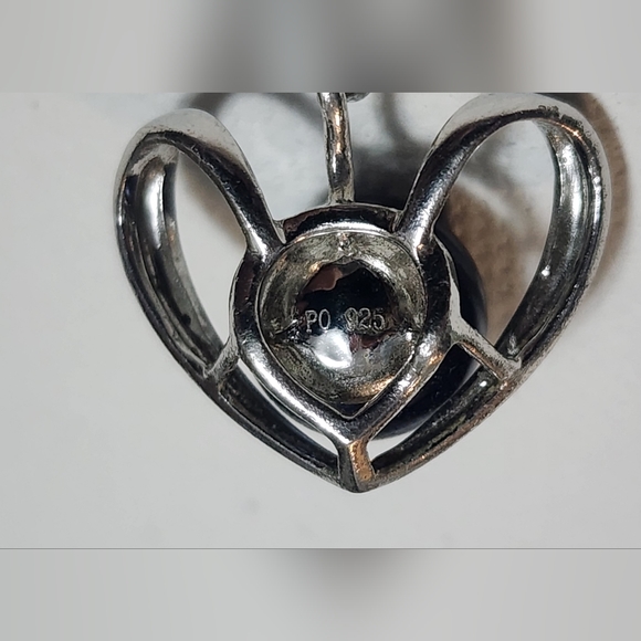 Sterling Silver Black Pearl with Diamond pendant - Picture 4 of 5